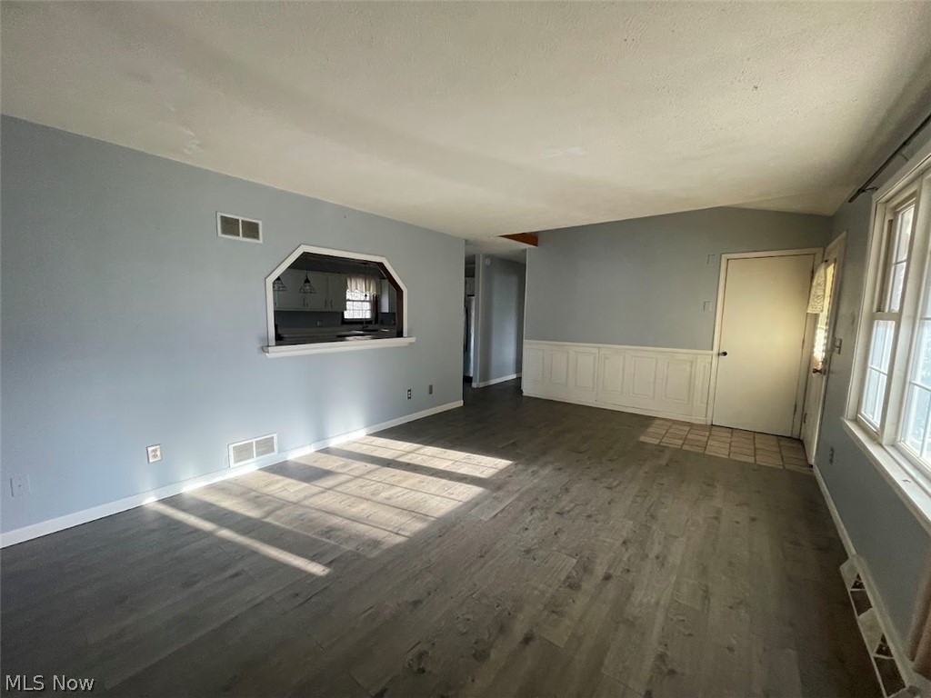 Walnut Hills - Residential