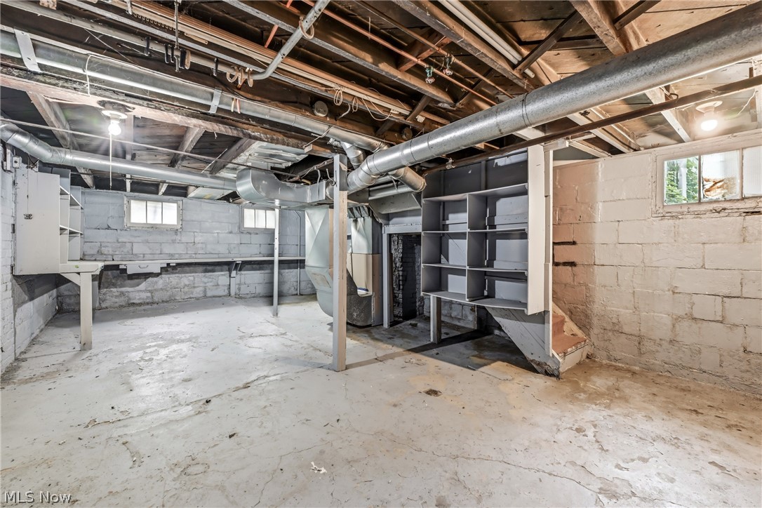 Thompson & Jenkins - Residential Income