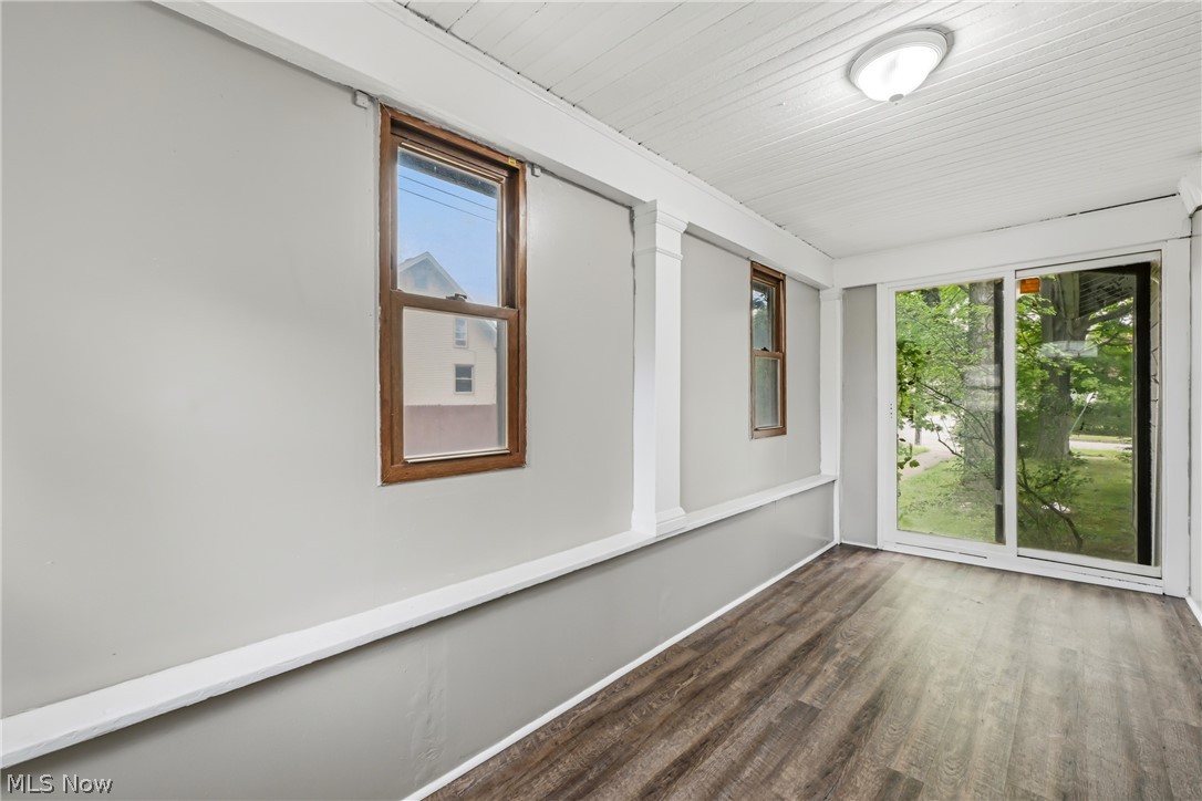Thompson & Jenkins - Residential Income