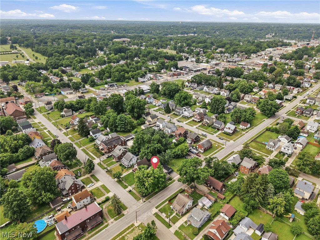Thompson & Jenkins - Residential Income