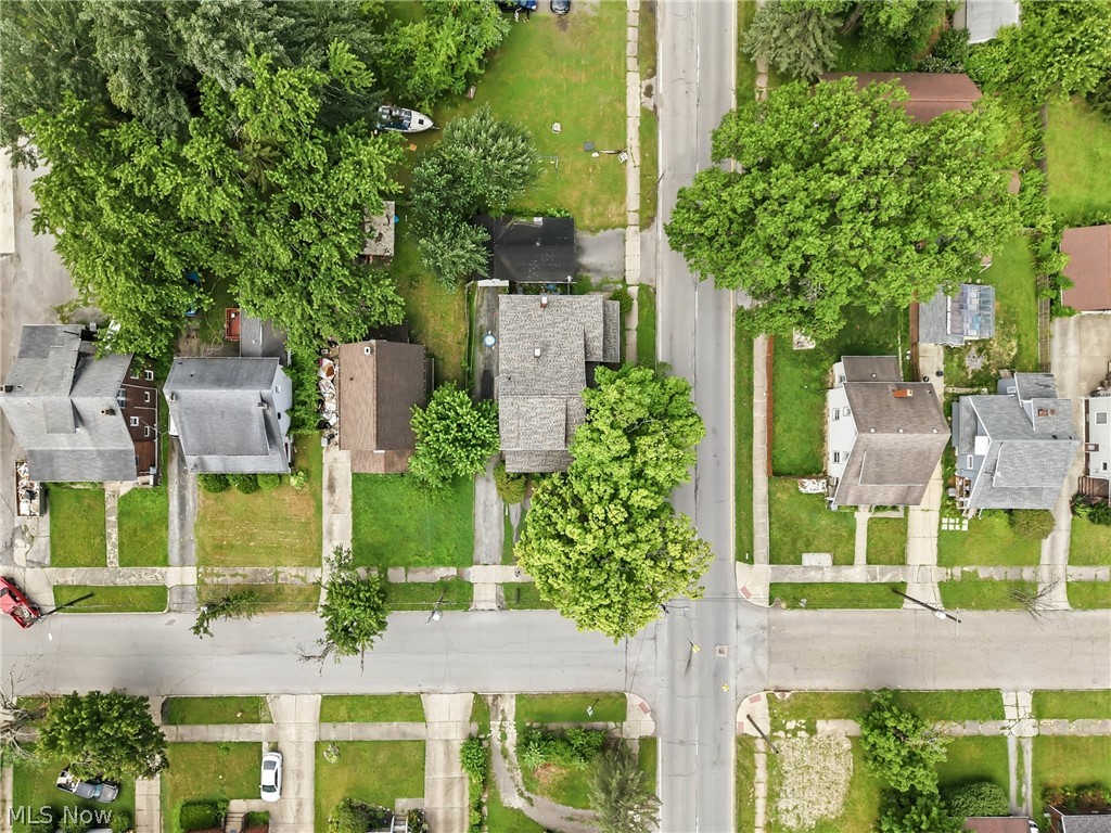 Thompson & Jenkins - Residential Income