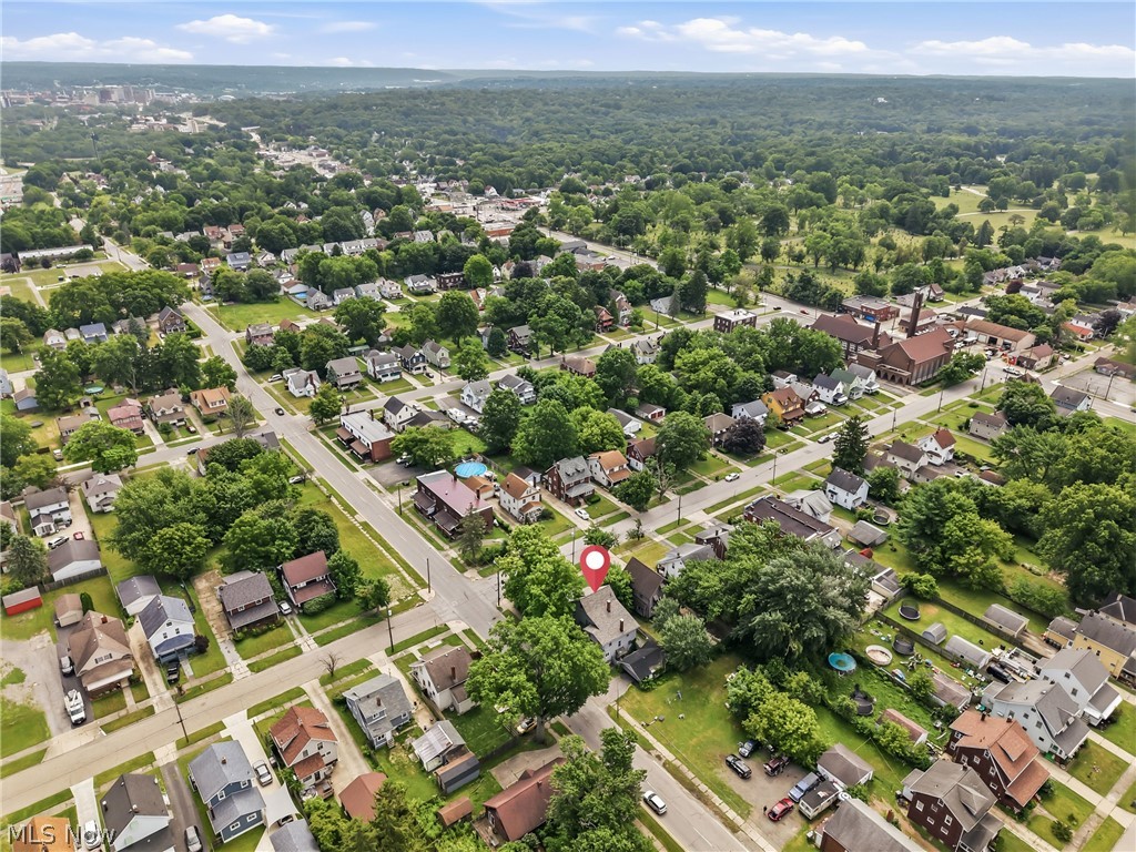 Thompson & Jenkins - Residential Income