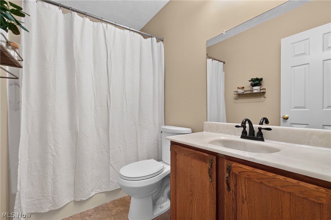 Tinkers Lane Condo - Residential