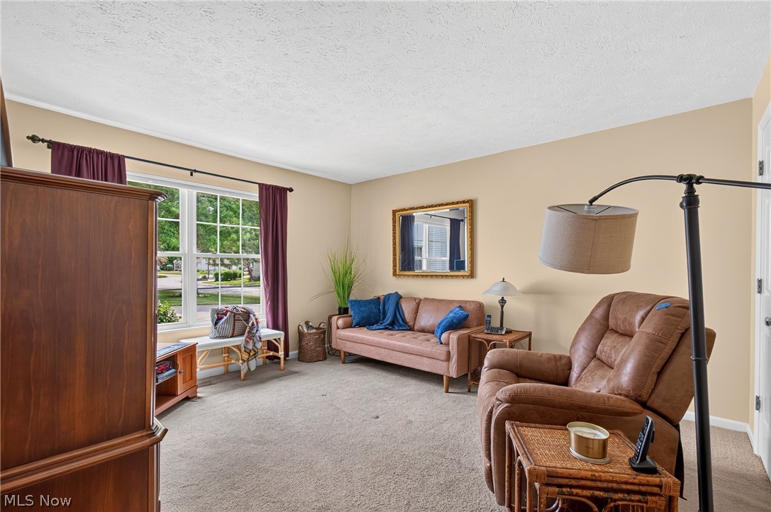 Tinkers Lane Condo - Residential