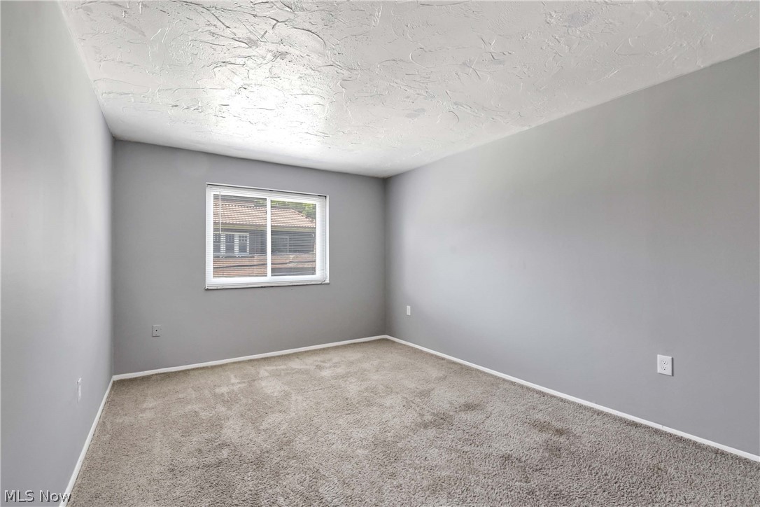 Coral Rock Condo - Residential