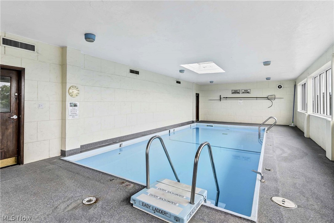 Coral Rock Condo - Residential