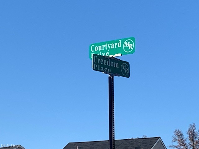 Lorain - Land