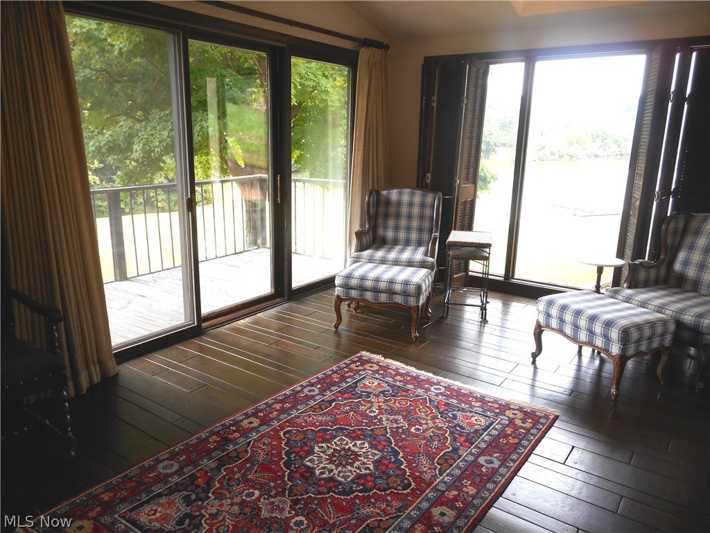 Sugar Bush Knolls - Residential