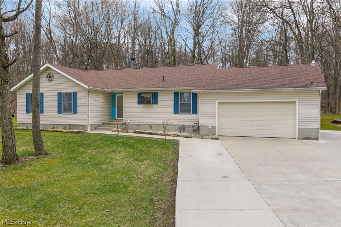 Rare opportunity to own a well-maintained ranch on 1.38 beautiful acres featuring a massive walk-up access basement with endless potential - just minutes from shopping and highway access.

Welcome to 528 E Howe Rd, a property that offers the space and flexibility that?s becoming increasingly difficult to find. The expansive, well-kept grounds create a peaceful setting while still keeping you conveniently close to everyday amenities.

Inside, the home is well maintained and move-in ready, allowing you to enjoy it immediately while still providing plenty of opportunity to personalize and add value over time.

One of the standout features is the massive unfinished walk-up basement an ideal blank canvas for additional living space, a home gym, workshop, or the ultimate entertainment area.

Located just minutes from shopping, dining, and major highway access, this home offers the perfect balance of quiet living with everyday convenience.

Homes offering this much land, flexibility, and future potential are becoming increasingly hard to find. Schedule your private showing and see everything 528 E Howe Rd has to offer.