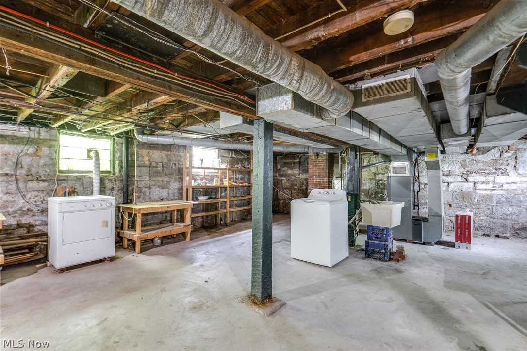 City/Akron - Residential