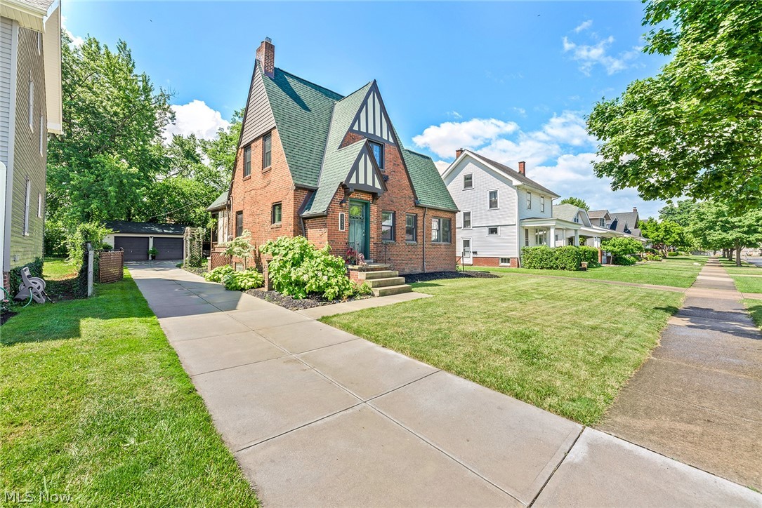 First Frederick Wright Allotme - Residential