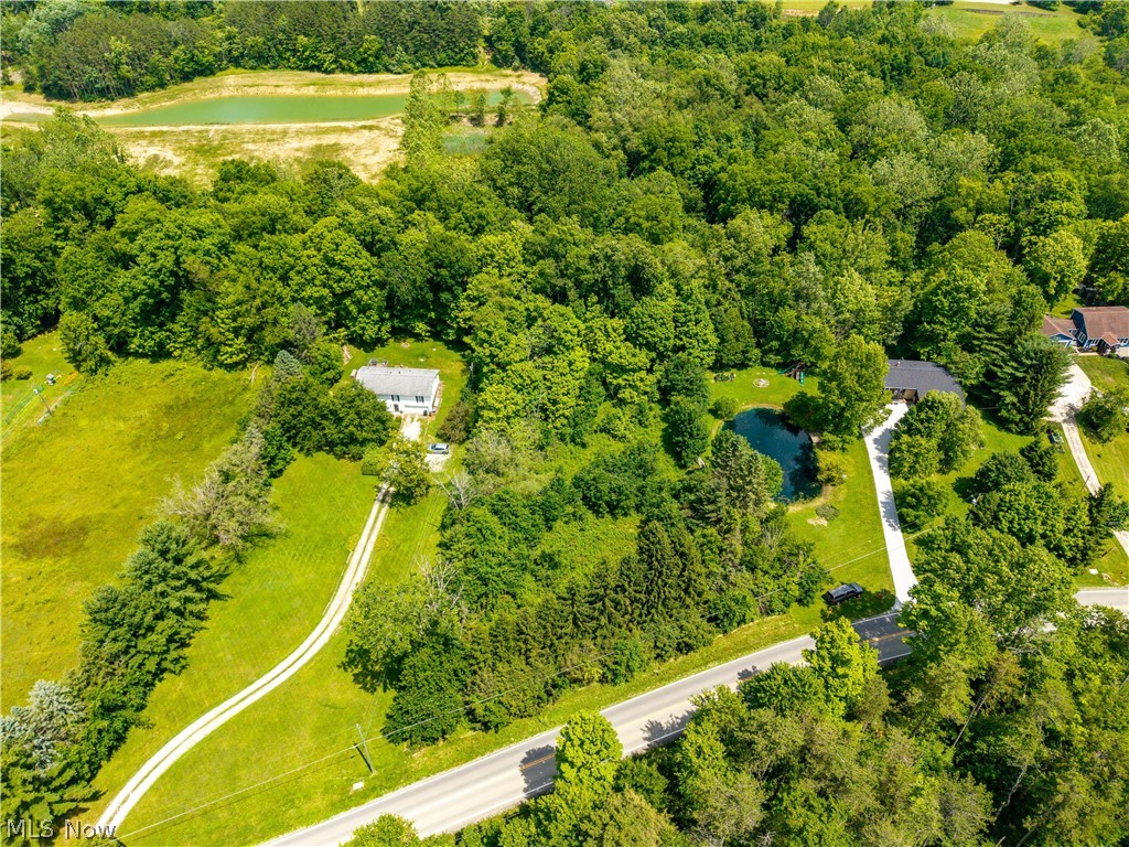 Montville - Land
