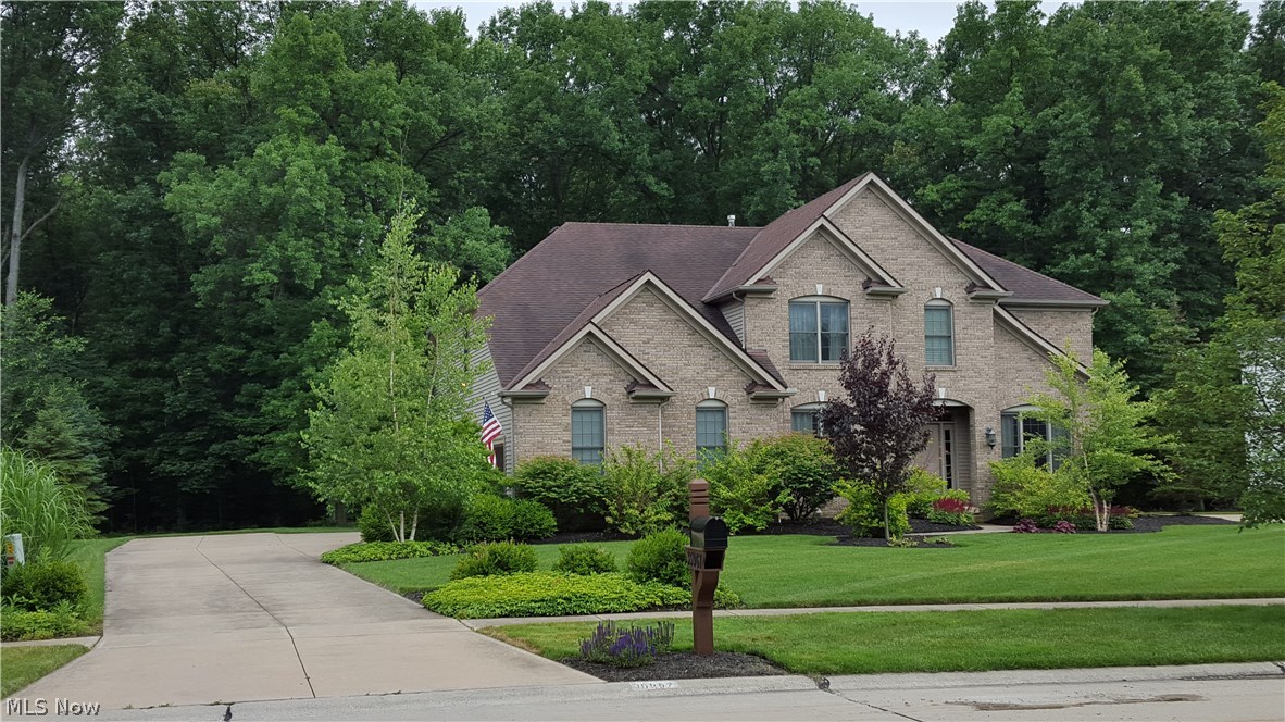Arbor Acres - Residential