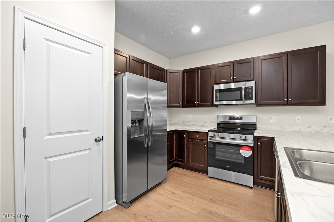 Windsor Place - Residential
