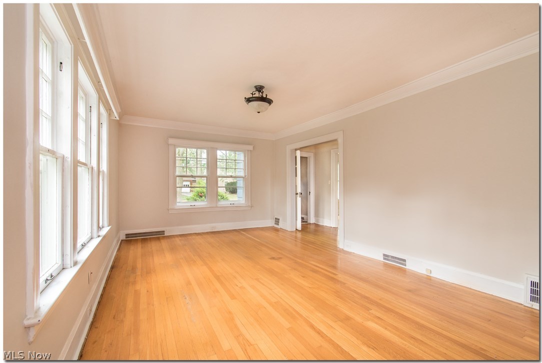 Acreage - Residential Lease