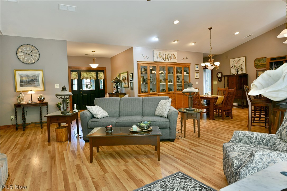 Cardinal Estate - Residential