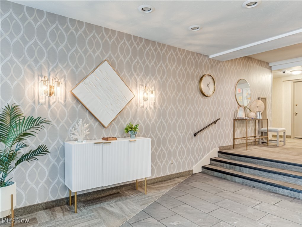 Silver Lake Towers Condo - Residential