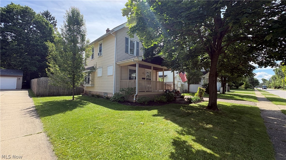John H. Schiller's Aloments - Residential