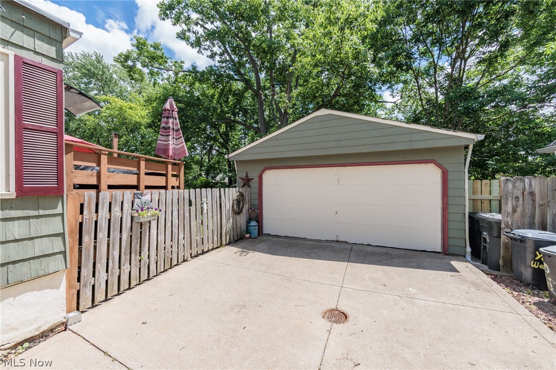 E T Buel - Residential