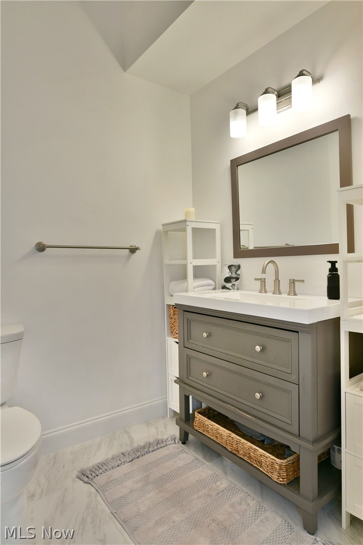 River Glen Condos Ph 01 - Residential