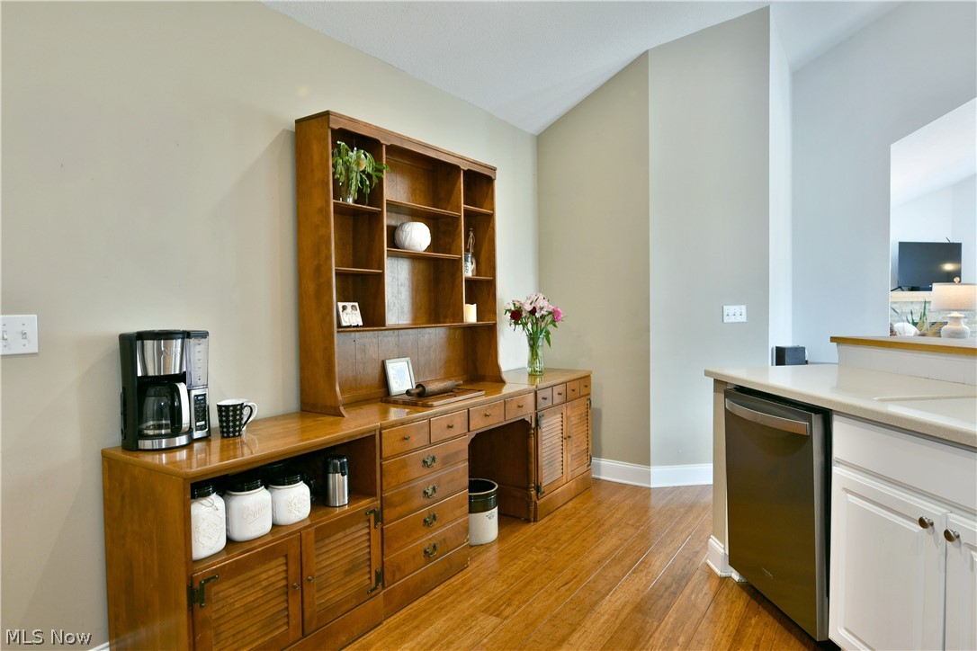 River Glen Condos Ph 01 - Residential
