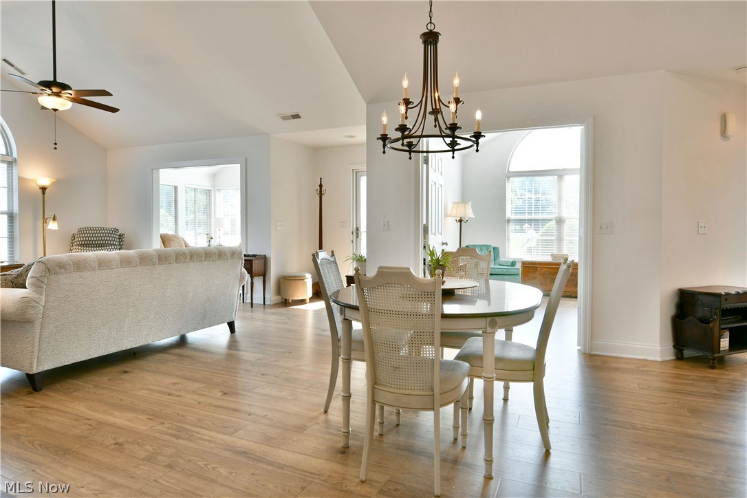 River Glen Condos Ph 01 - Residential