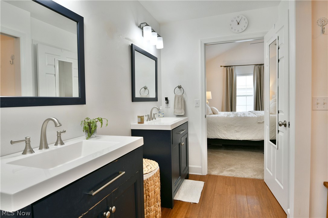 River Glen Condos Ph 01 - Residential