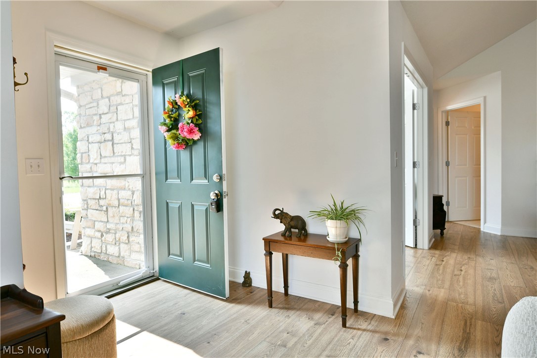 River Glen Condos Ph 01 - Residential