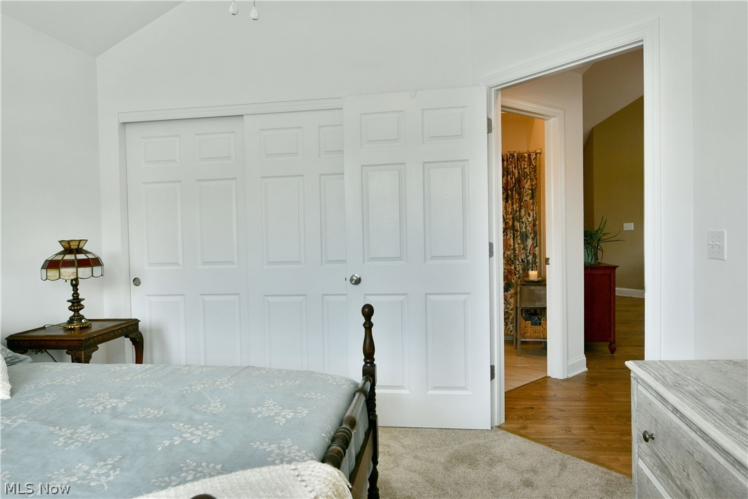 River Glen Condos Ph 01 - Residential