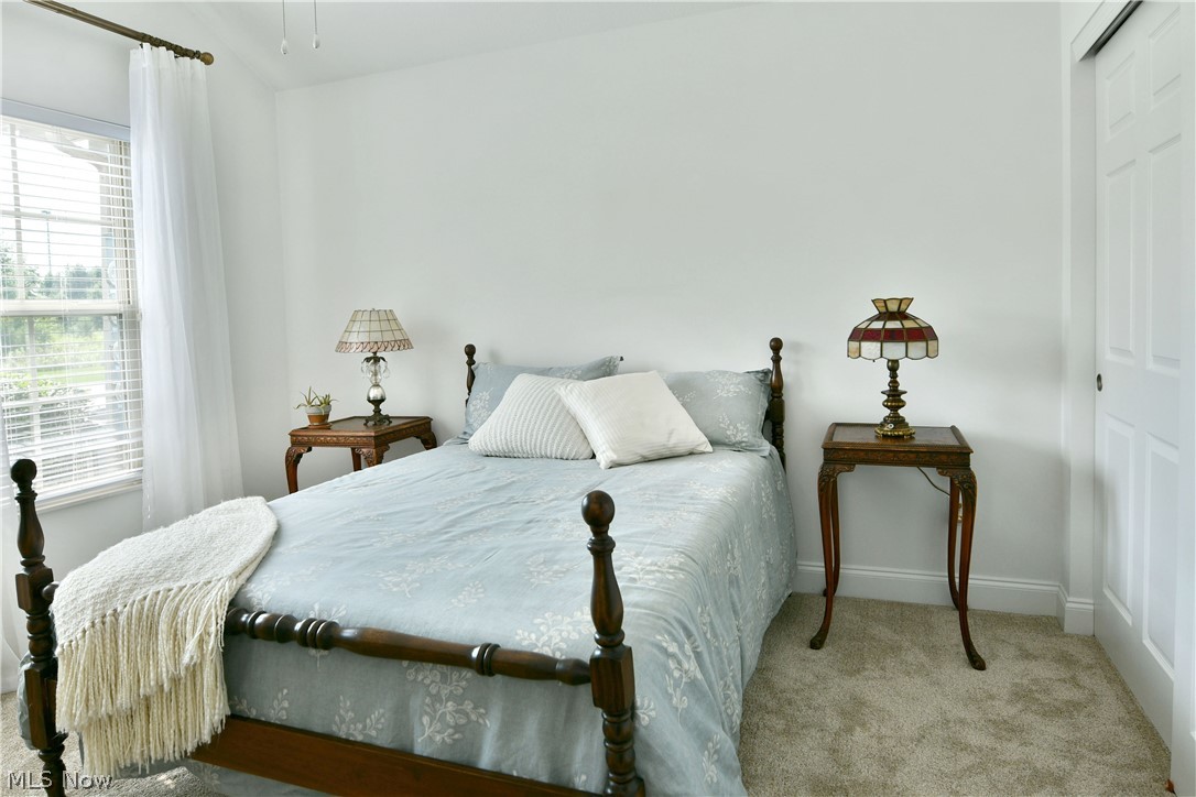 River Glen Condos Ph 01 - Residential