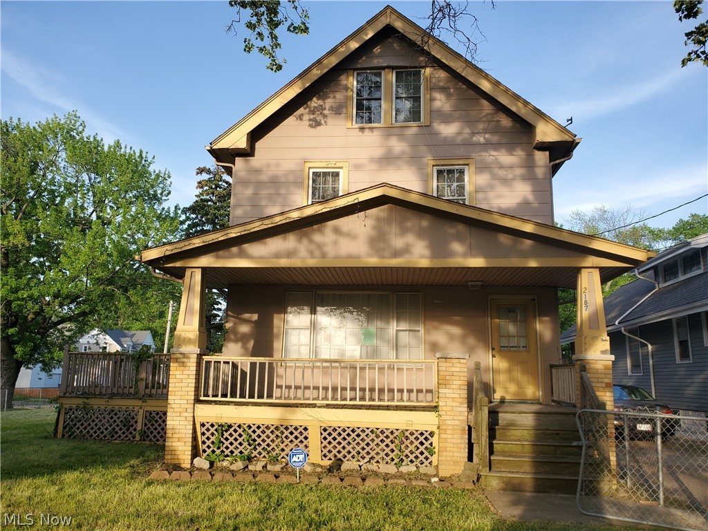 Investor special Colonial home very Spacious, home has three bedrooms with finished 3rd floor that could be 4th bedroom or home office & 1.5 Bath. Home needs complete remodeled and it's being sold as is. Price reflects needed work, seller will make no repairs. Close to Downtown Cleveland, shopping, highways, transportation, etc. Call today for a tour.