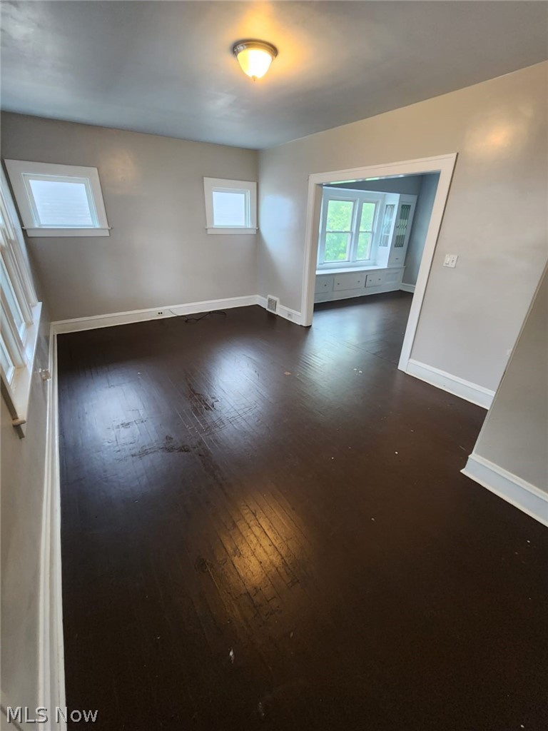 C M Mixs Sub - Residential Lease