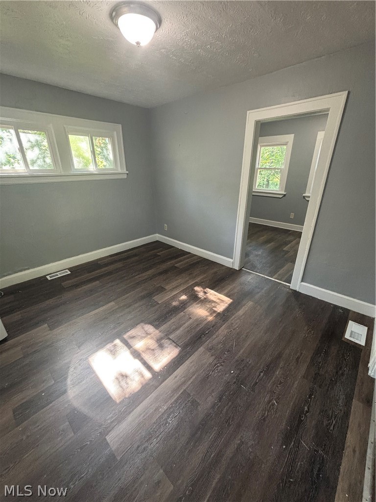 Hoyt - Residential