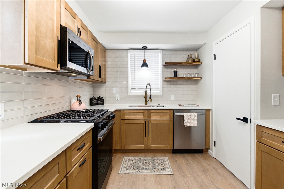 Cedar Centre - Residential