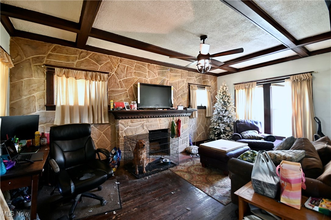 Maple Homestead - Residential