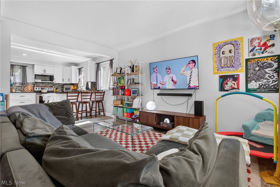 Knickerbocker - Residential