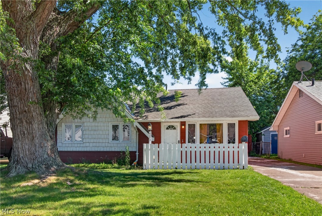 Knickerbocker - Residential