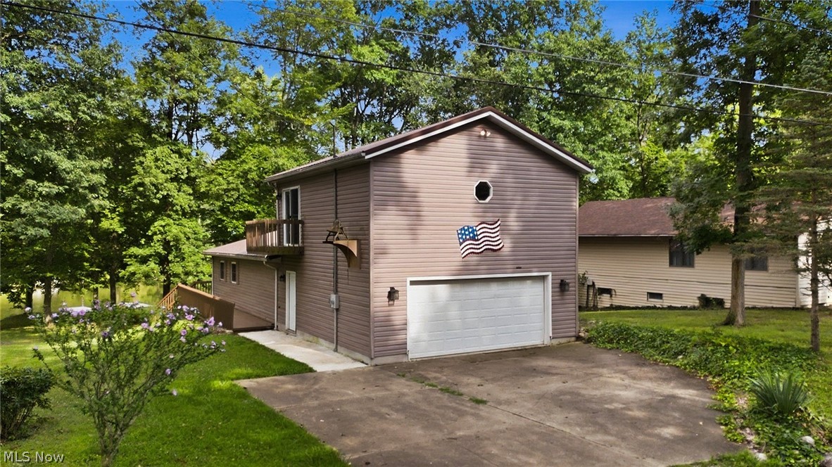 Waterfront Living in Cinnamon Lake! Enjoy lakefront living in this beautiful 2-bedroom, 2-bath home with a possible 3rd bedroom or office. The main living area features a cozy fireplace and cathedral ceilings, creating an open, inviting space with scenic lake views.
The spacious primary suite offers a walk-in closet, private en-suite bath, and its own balcony overlooking the water. Step outside to a wraparound deck, perfect for relaxing or entertaining, along with three new powered docks providing convenient access to the lake.
A large garage with a workshop offers ample space for vehicles, storage, hobbies, or projects, while a storage shed adds even more functionality. This waterfront property is a wonderful opportunity to enjoy the recreational amenities and peaceful lifestyle that Cinnamon Lake has to offer. PLEASE ALLOW 48 HOURS for response to any offers