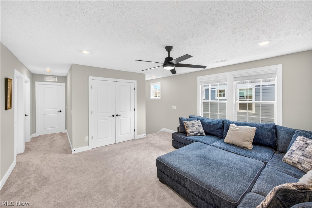 Lakes/Orange Sub Ph 7 - Residential