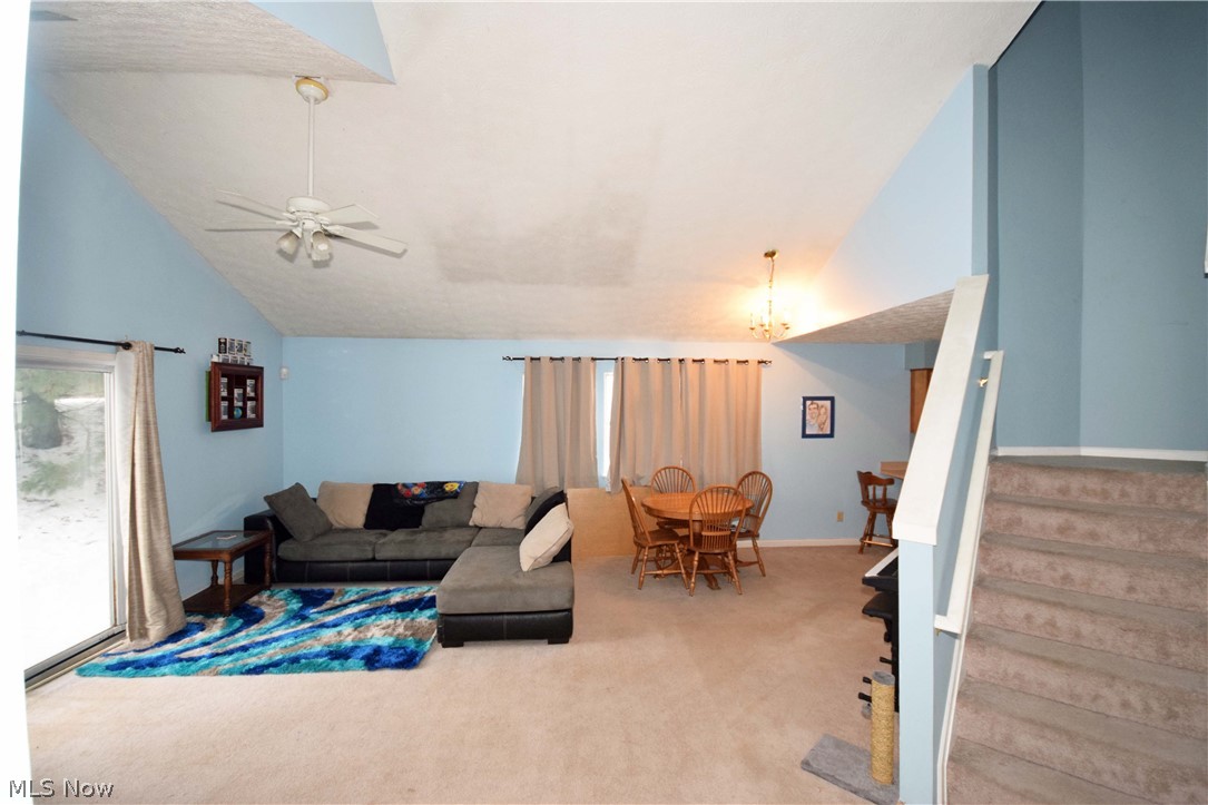 Hilltop Terrace Condo Ph 03 - Residential
