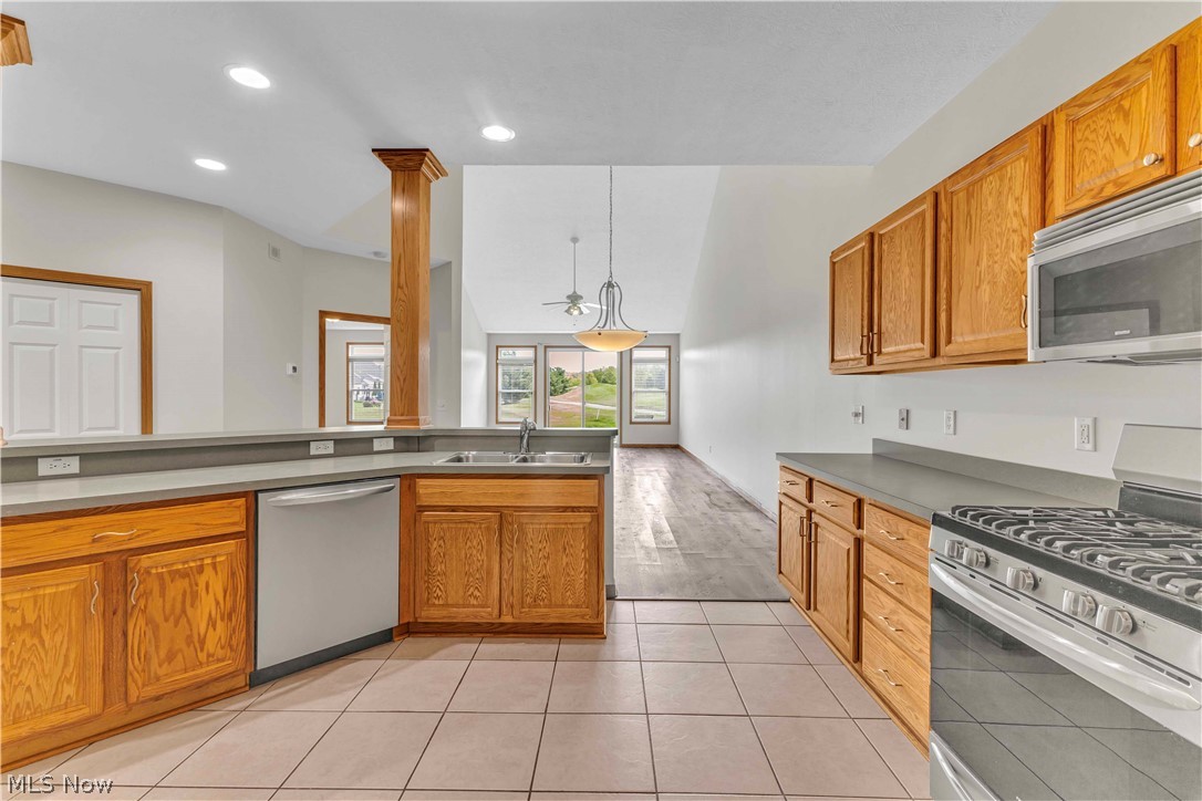Grey Hawk Golf Club/Durham Rdg - Residential