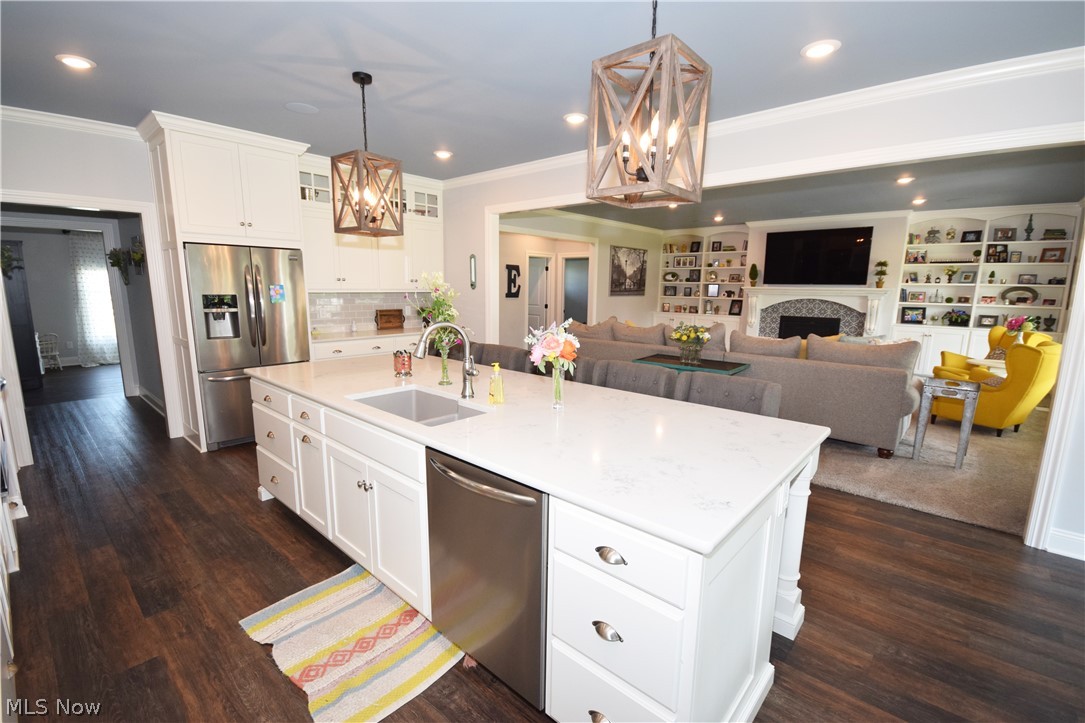 Danbury Glen Estate - Residential