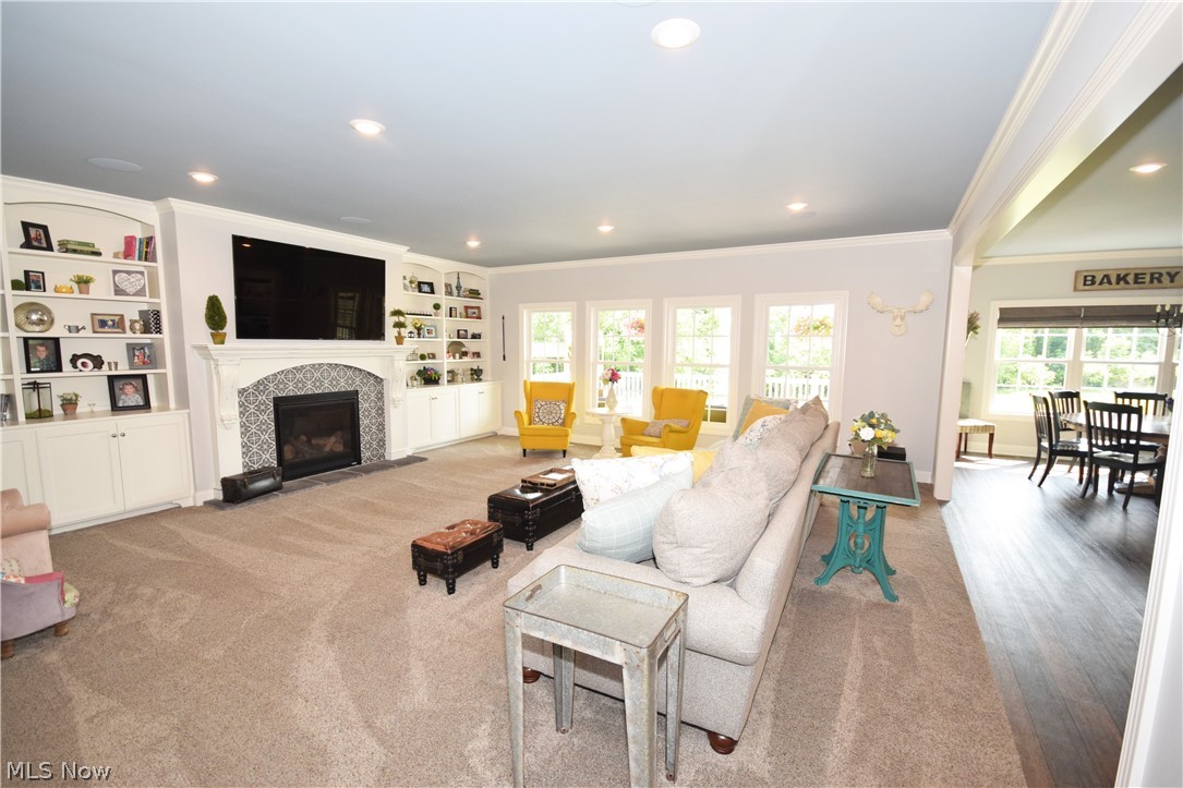 Danbury Glen Estate - Residential