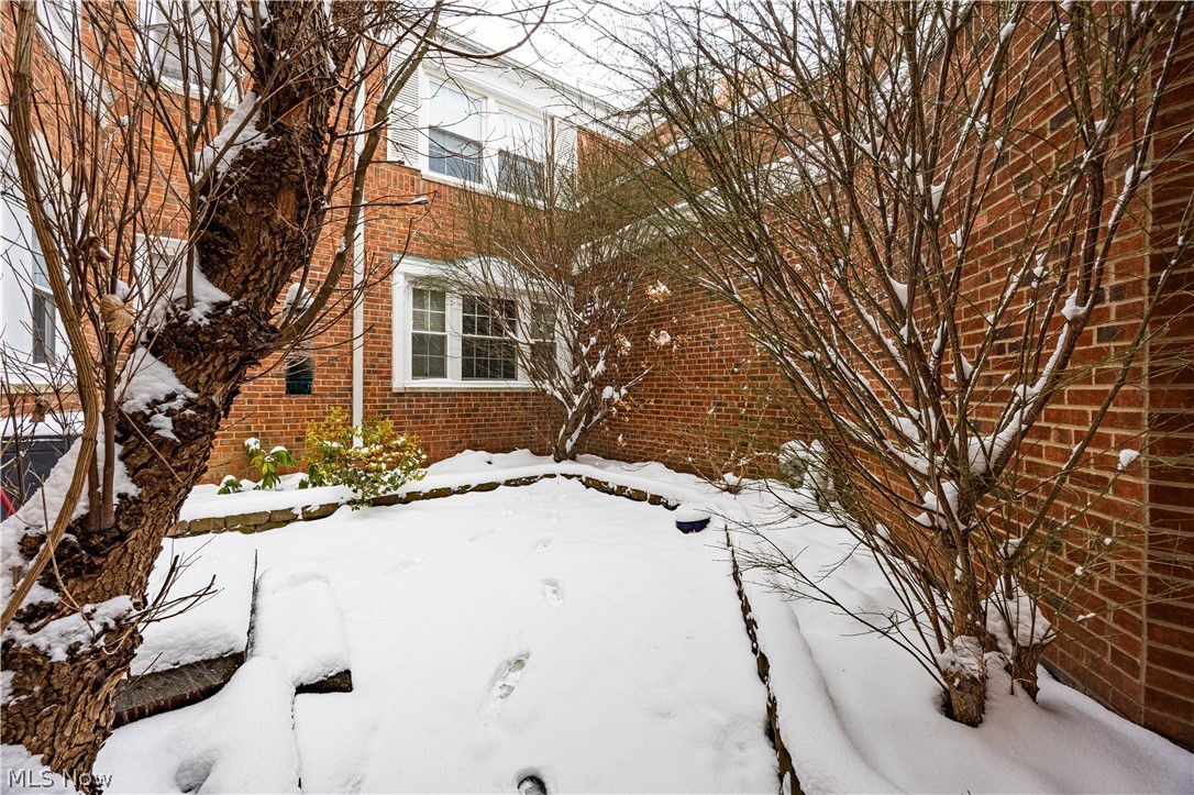 Royal Court - Residential Lease