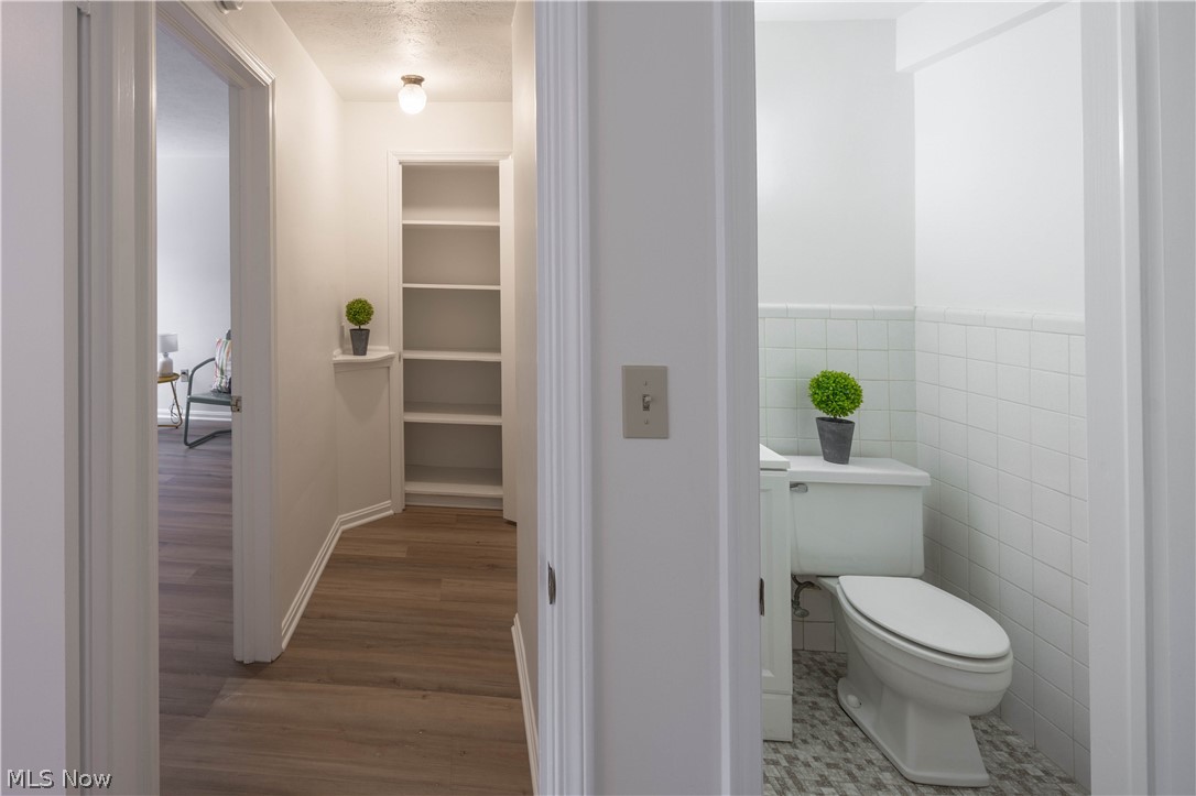 Royal Court - Residential Lease