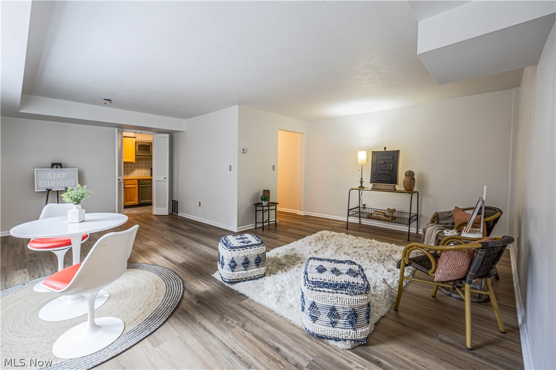 Royal Court - Residential Lease