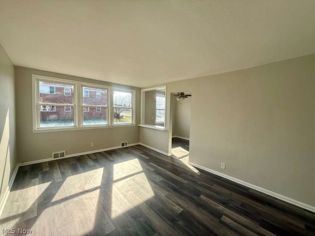 Cedar Centre - Residential Lease