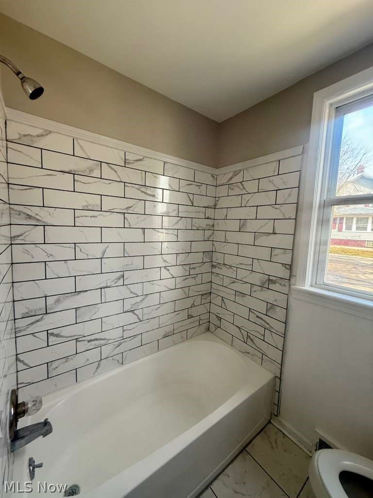 Cedar Centre - Residential Lease