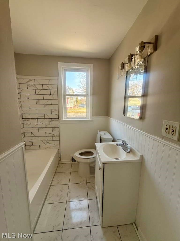 Cedar Centre - Residential Lease