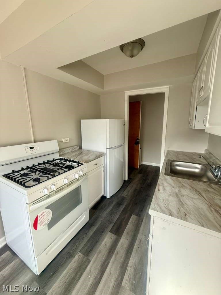 Cedar Centre - Residential Lease